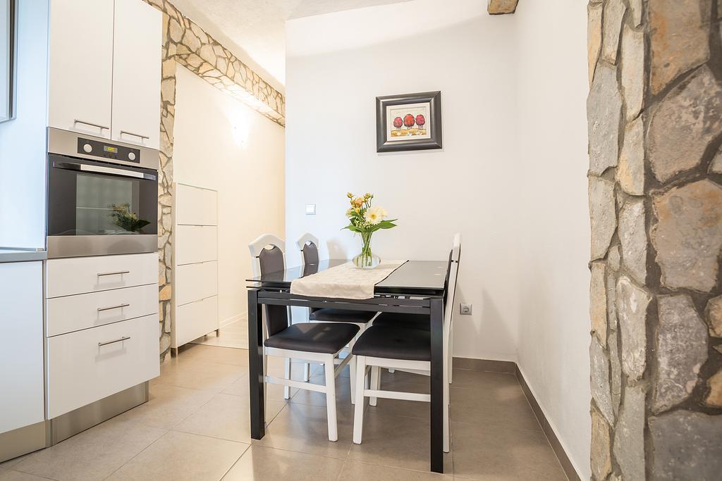 Apartments Sara Хвар Номер фото