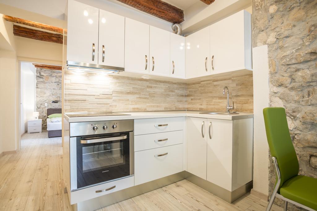 Apartments Sara Хвар Екстер'єр фото
