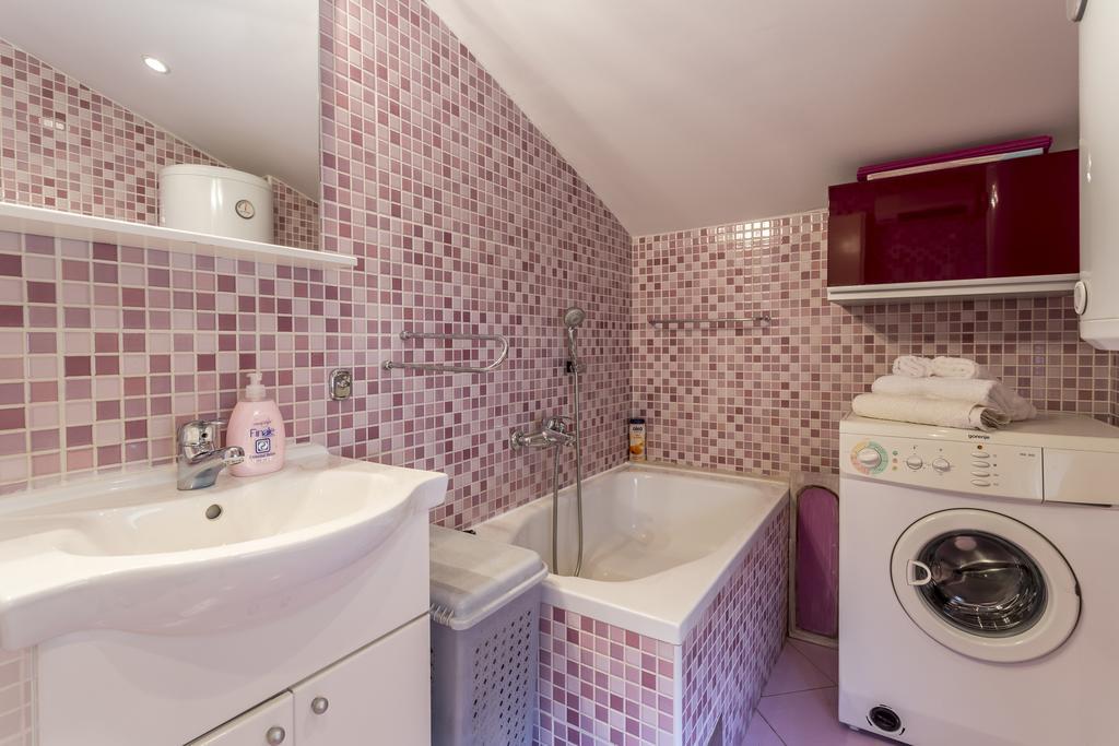 Apartments Sara Хвар Екстер'єр фото